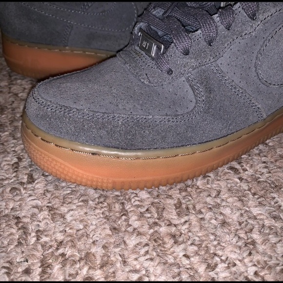 Air Force one’s - Picture 4 of 5